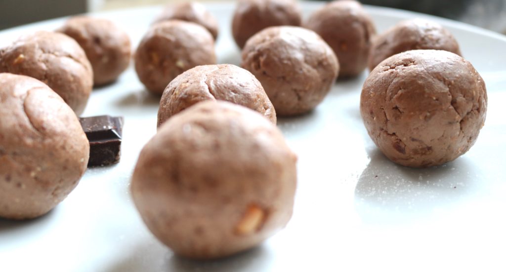 Chocolate Peanut Butter Protein Balls