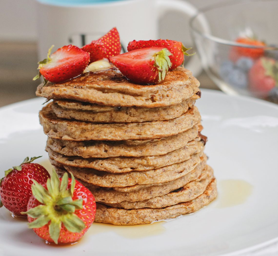 (Vegan and GF) These Banana Oatmeal Chocolate Chip Pancakes are gluten-free and vegan! They are a "healthier" version of your traditional stack as they pack more fibre!